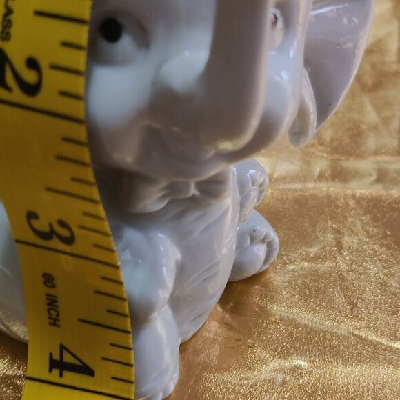 A Childhood Favorite Elephant, Could be Babar or Dumbo? No markings, but so cute - Picture 5 of 8